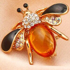 🌺 🌺 🌺 Amber Gold Bee Brooch - Pin - Bag Charm